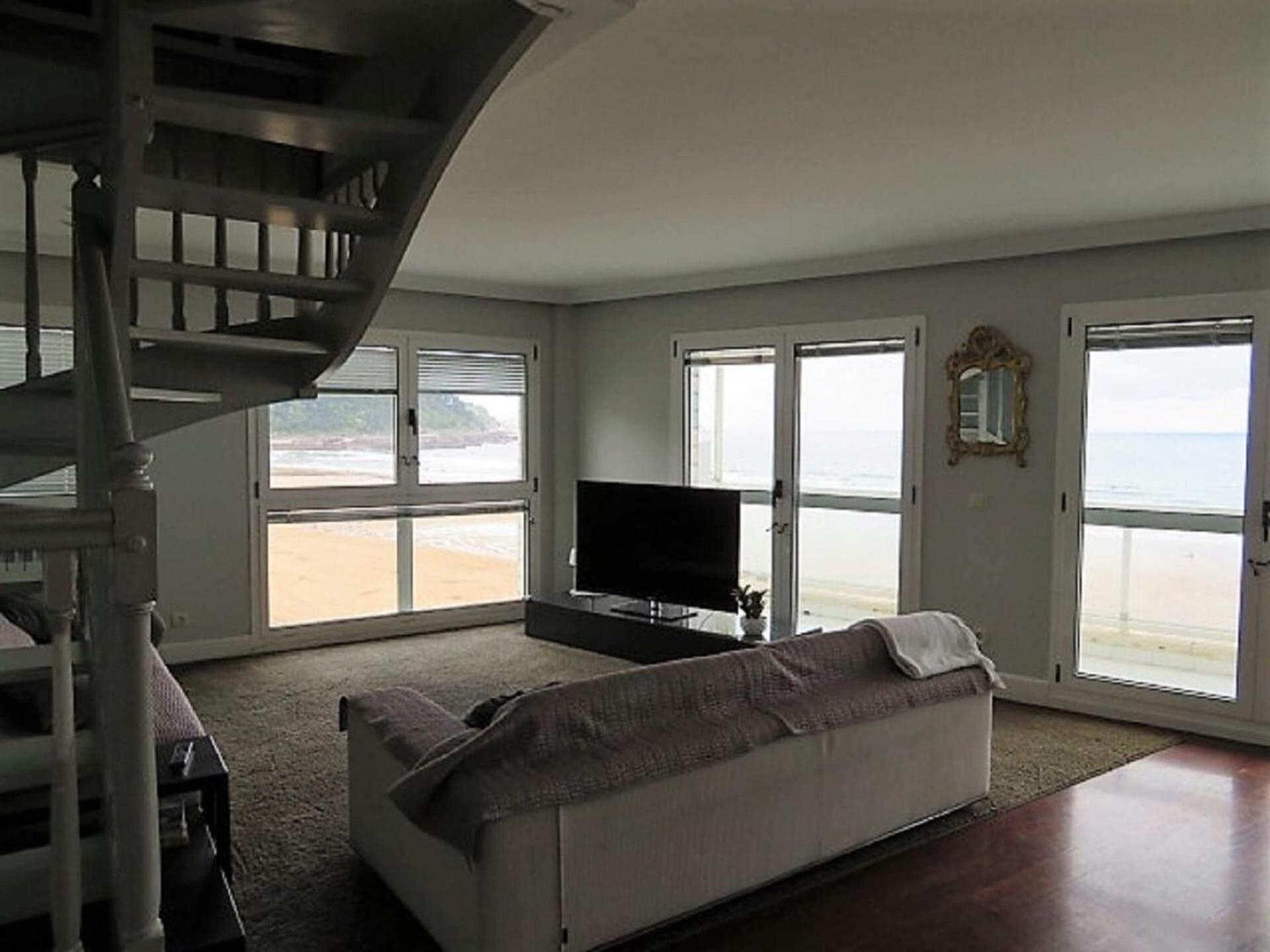 Egona-Slui 1ªlinea Playa, Vista Increible, Garaje Apartment ซาเราทซ์ ภายนอก รูปภาพ